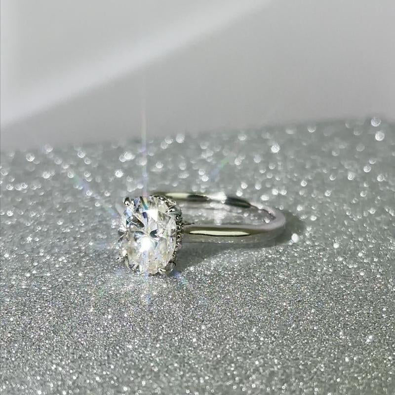 2Ct-Oval 10/10 Moissanite Lab-Created Ring Halo High Setting VVS Clarity 14K Gold Plated Hypoallergenic Band for Women Wedding Engagement Birthday Gift Anniversary Prom Party Holiday Date Casual Bling Iced