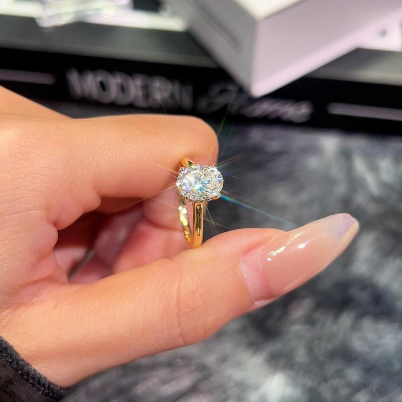 2Ct-Oval 10/10 Moissanite Lab-Created Ring Halo High Setting VVS Clarity 14K Gold Plated Hypoallergenic Band for Women Wedding Engagement Birthday Gift Anniversary Prom Party Holiday Date Casual Bling Iced