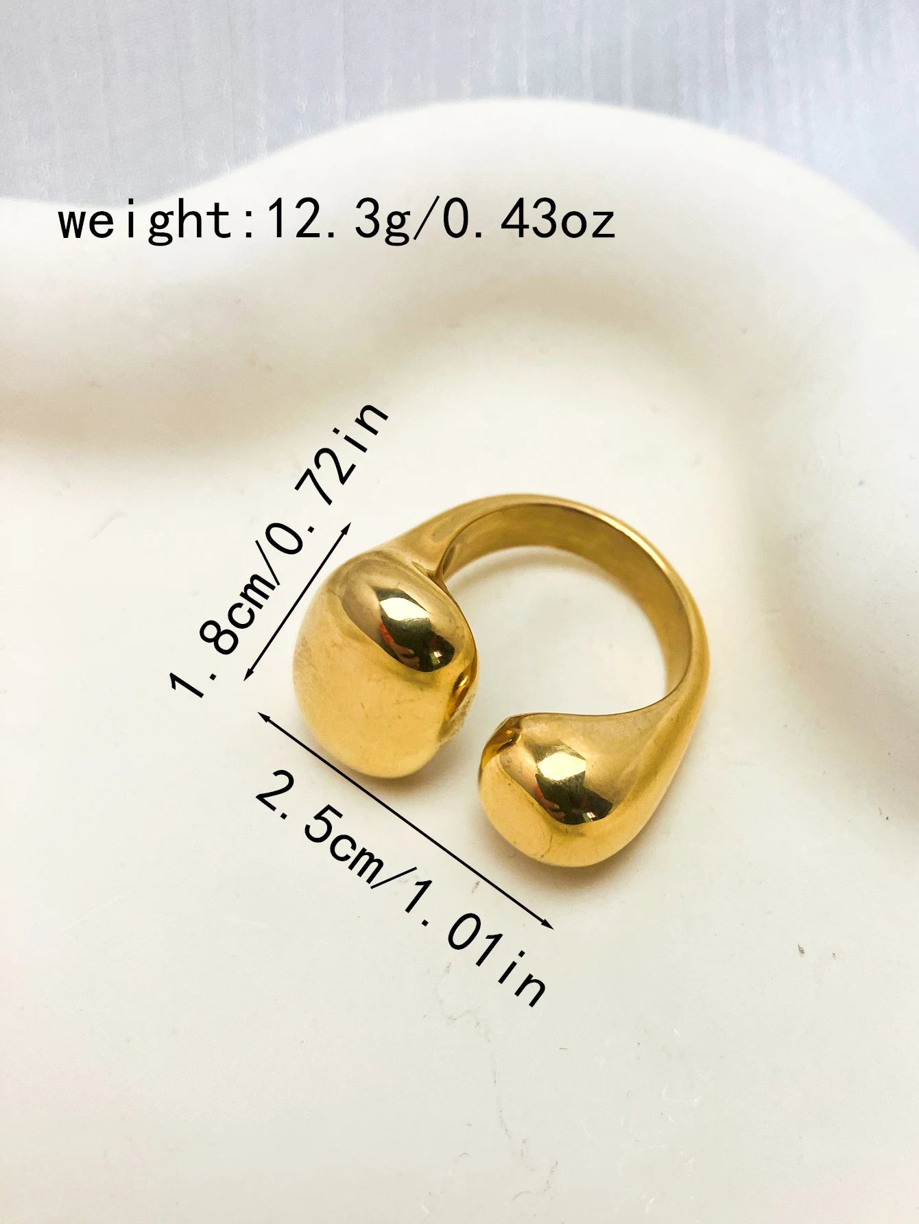 18K Gold-Plated Stainless Steel Ring – Simple Palace Style Fashion Jewelry for Women