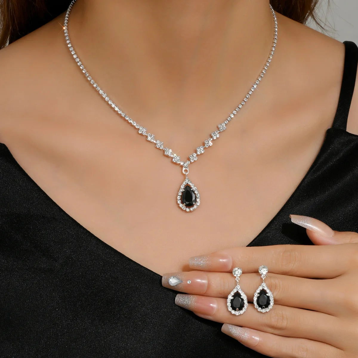 3PC Water Drop Necklace & Earrings Set for Women – Wedding & Party Jewelry Gift